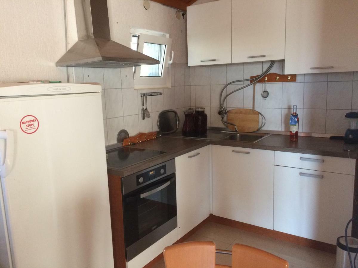 Dragica Apartments Vrsi Eksteriør billede