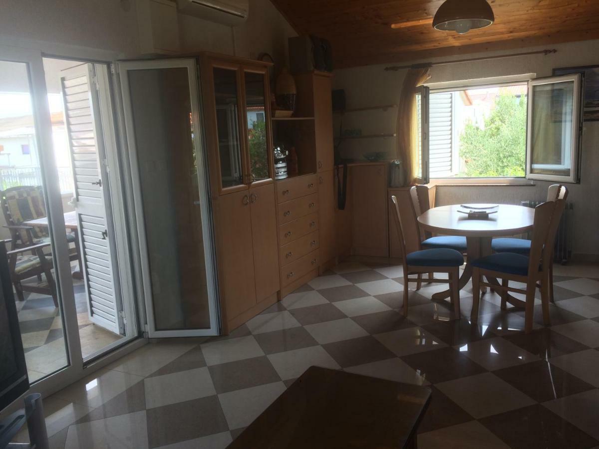 Dragica Apartments Vrsi Eksteriør billede
